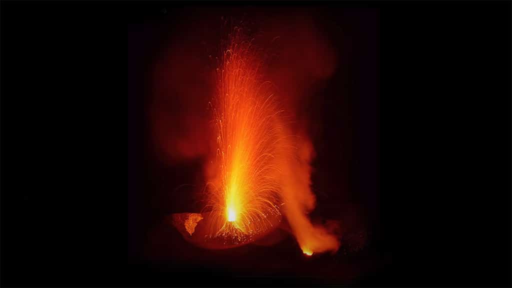 Copie écran de "High Resolution Photography on an active Volcano" © Christophe Daguet