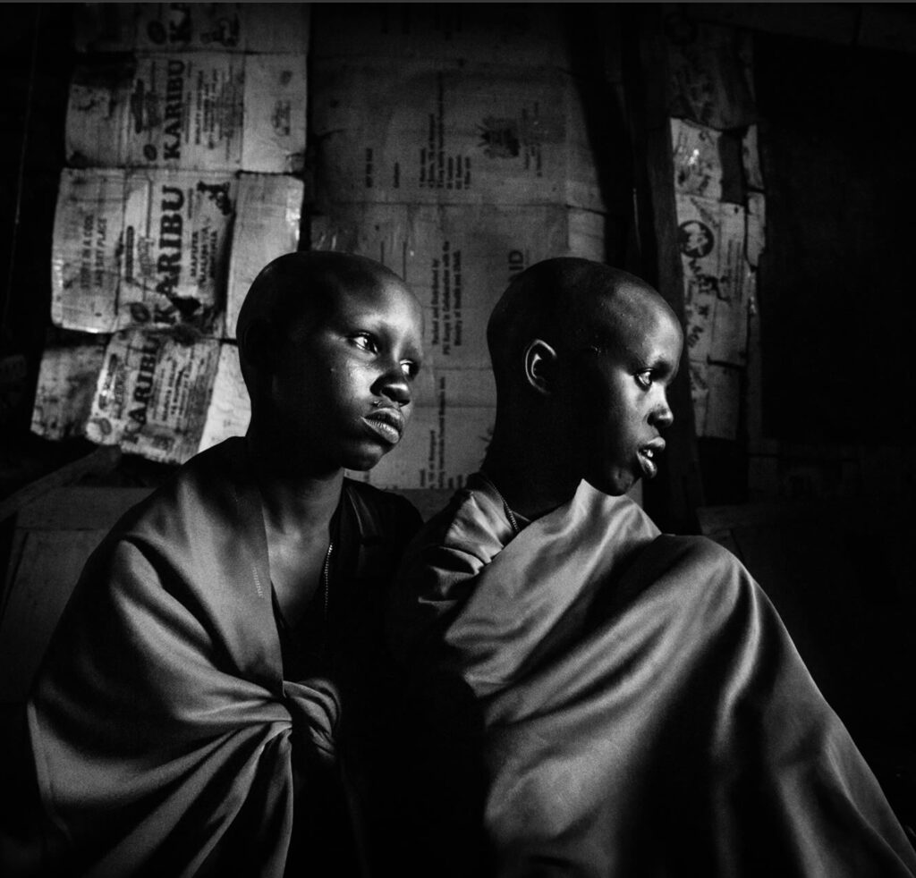 Les mutilations féminines au Kenya © Meeri Koutaniemi